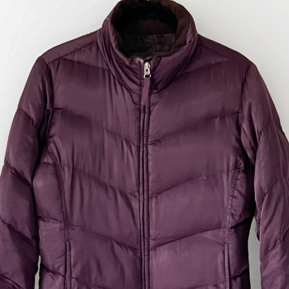 Eddie Bauer Goose Down Women's Puffer Jacket Dark Purple Size X-Small - Picture 4 of 15